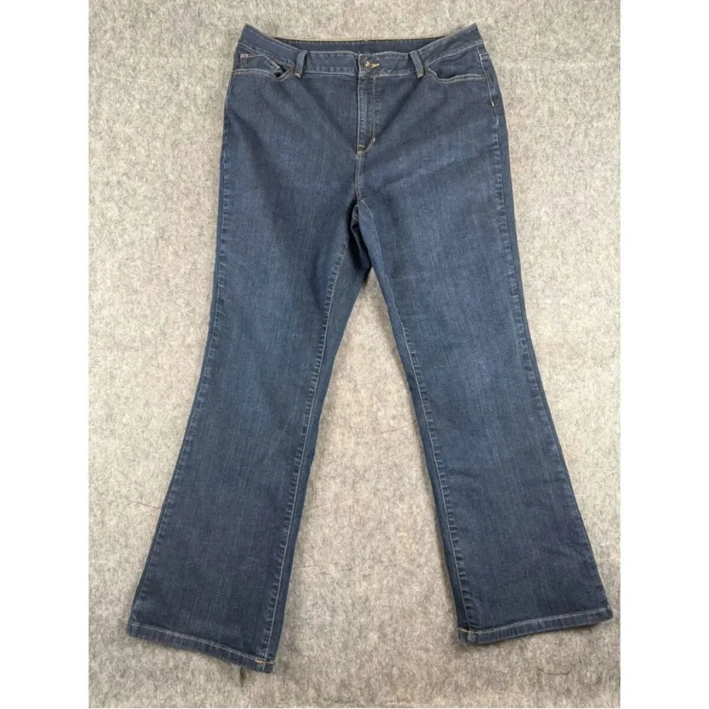 L.L.Bean Bootcut Jeans Women's Size‎ 18 Blue Denim Dark Wash Classic Fit Preppy